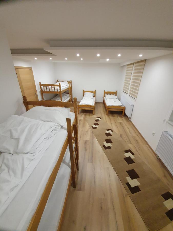 Honey Valley Bjelasnica Bed & Breakfast Ngoại thất bức ảnh